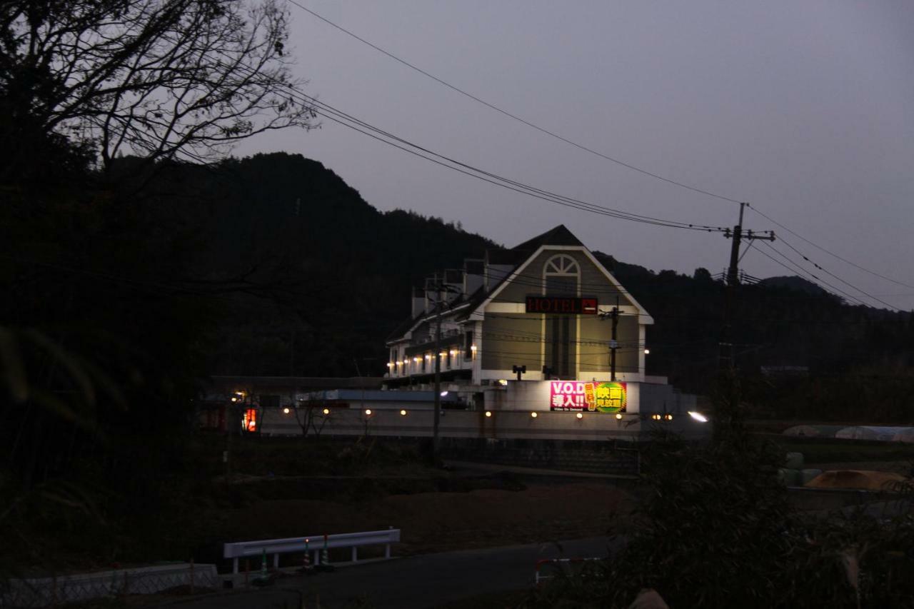 Hotel A-Style  Kumamoto Kültér fotó